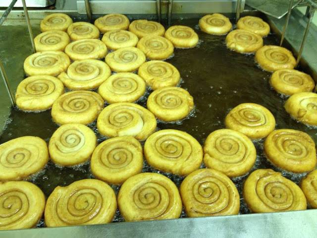 Daylight Donuts 2nd St. | restaurant | 3701 E 2nd St, Edmond, OK 73034, USA | 4056965979 OR +1 405-696-5979