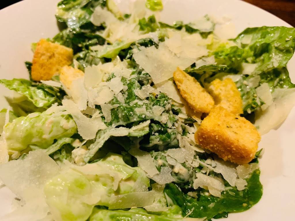 LongHorn Steakhouse | meal takeaway | 4695 St Johns Pkwy, Sanford, FL 32771, USA | 4073226614 OR +1 407-322-6614