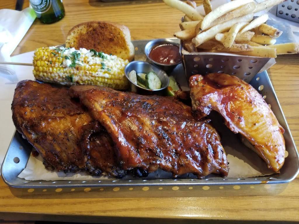 Chilis Grill & Bar | meal takeaway | 4810 Grape Rd, Mishawaka, IN 46545, USA | 5742711330 OR +1 574-271-1330