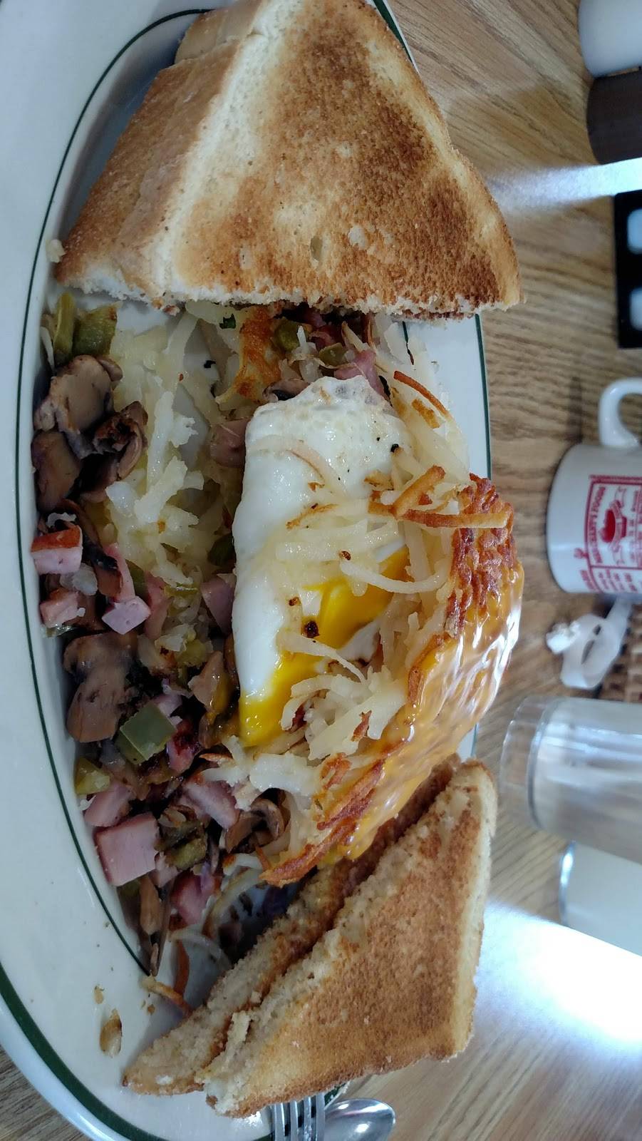 THE BELGIAN DELIGHT | restaurant | c, 1100 County C, Brussels, WI 54204, USA | 9208251111 OR +1 920-825-1111