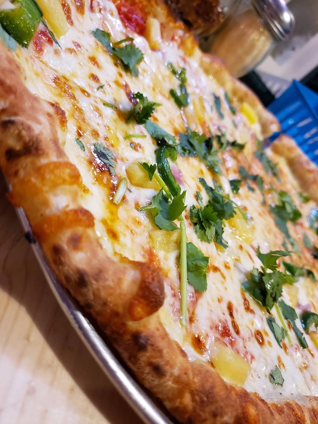 Merics Woodfire Oven & Tavern | restaurant | 23309 Water St, Hampton, MN 55031, USA | 6514373837 OR +1 651-437-3837