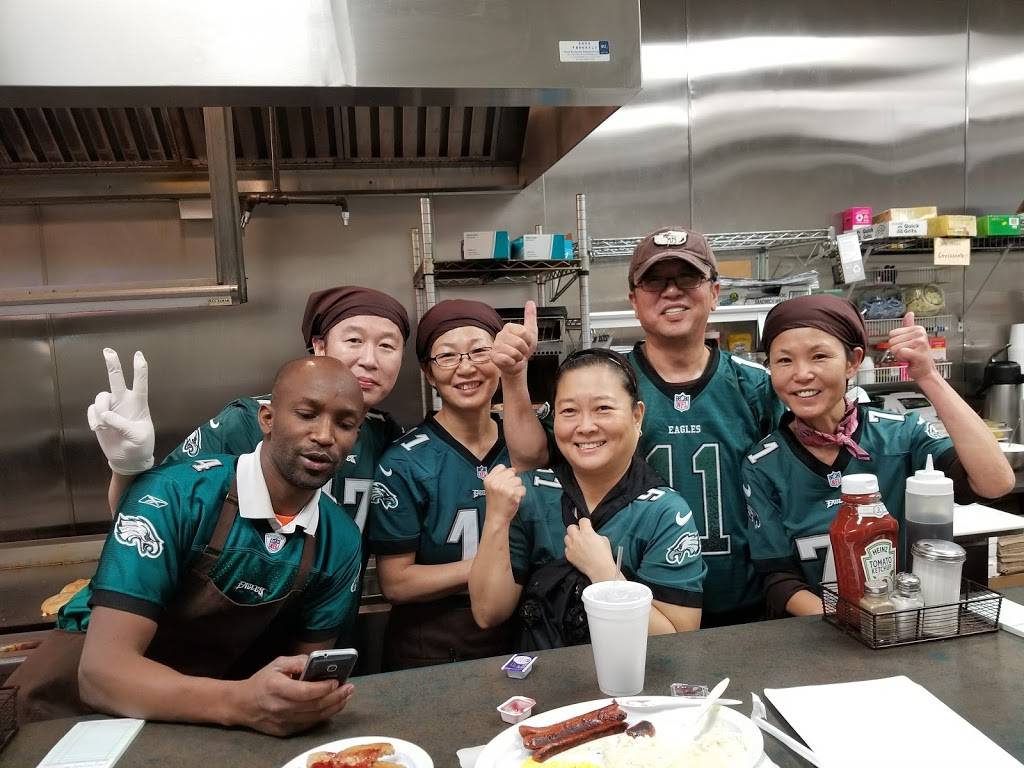 Station Diner | restaurant | 9 S 52nd St, Philadelphia, PA 19139, USA | 2154765722 OR +1 215-476-5722