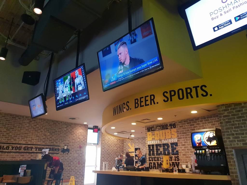 Buffalo Wild Wings | restaurant | 820 Commons Dr, Geneva, IL 60134, USA | 6302629464 OR +1 630-262-9464
