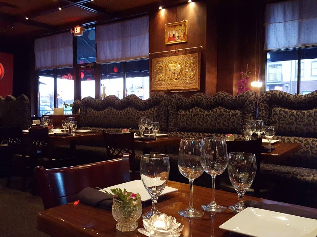 LThai Organic Cuisine & Wine Bar | restaurant | 4500 W Village Pl #1017, Smyrna, GA 30080, USA | 7704344344 OR +1 770-434-4344