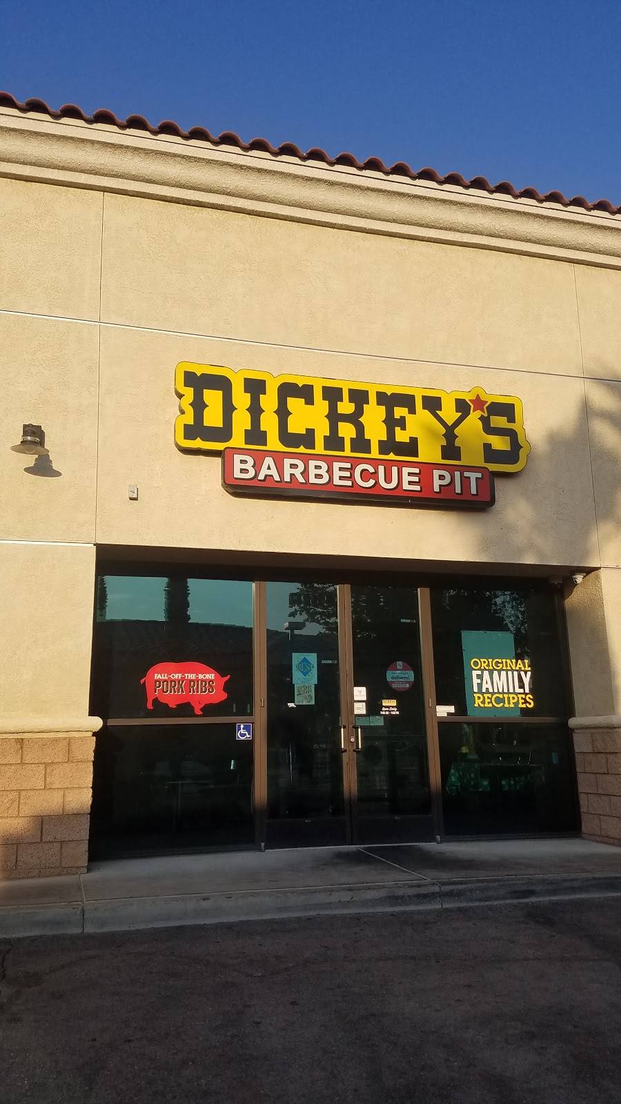 Dickeys Barbecue Pit | restaurant | 1125 W Rancho Vista Blvd, Palmdale, CA 93551, USA | 6614025123 OR +1 661-402-5123