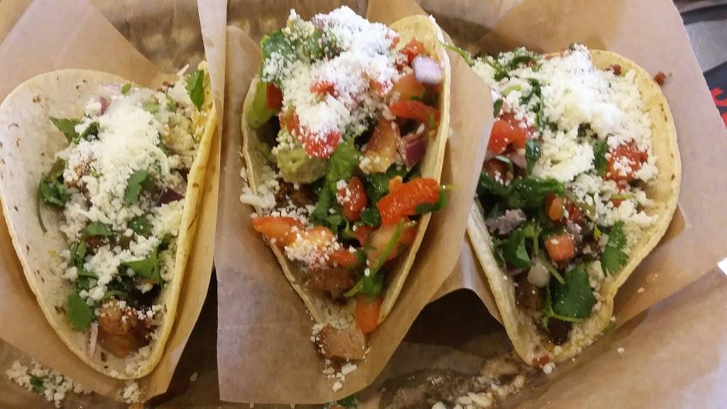 QDOBA Mexican Eats | restaurant | 5025 E 82nd St Ste D, Indianapolis, IN 46250, USA | 3178495919 OR +1 317-849-5919