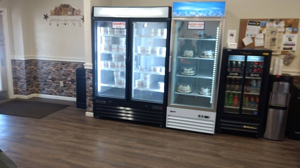 Whits Frozen Custard of Mansfield | restaurant | 1531 Lexington Ave, Mansfield, OH 44907, USA | 5673077190 OR +1 567-307-7190