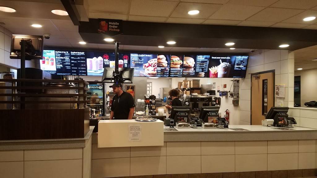 McDonalds | cafe | 4914 Boydton Plank Rd, Petersburg, VA 23803, USA | 8047337124 OR +1 804-733-7124