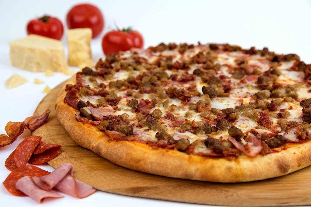 Mama DeLucas Pizza | restaurant | 1951 E Adamo Dr, Tampa, FL 33605, USA | 8132411403 OR +1 813-241-1403