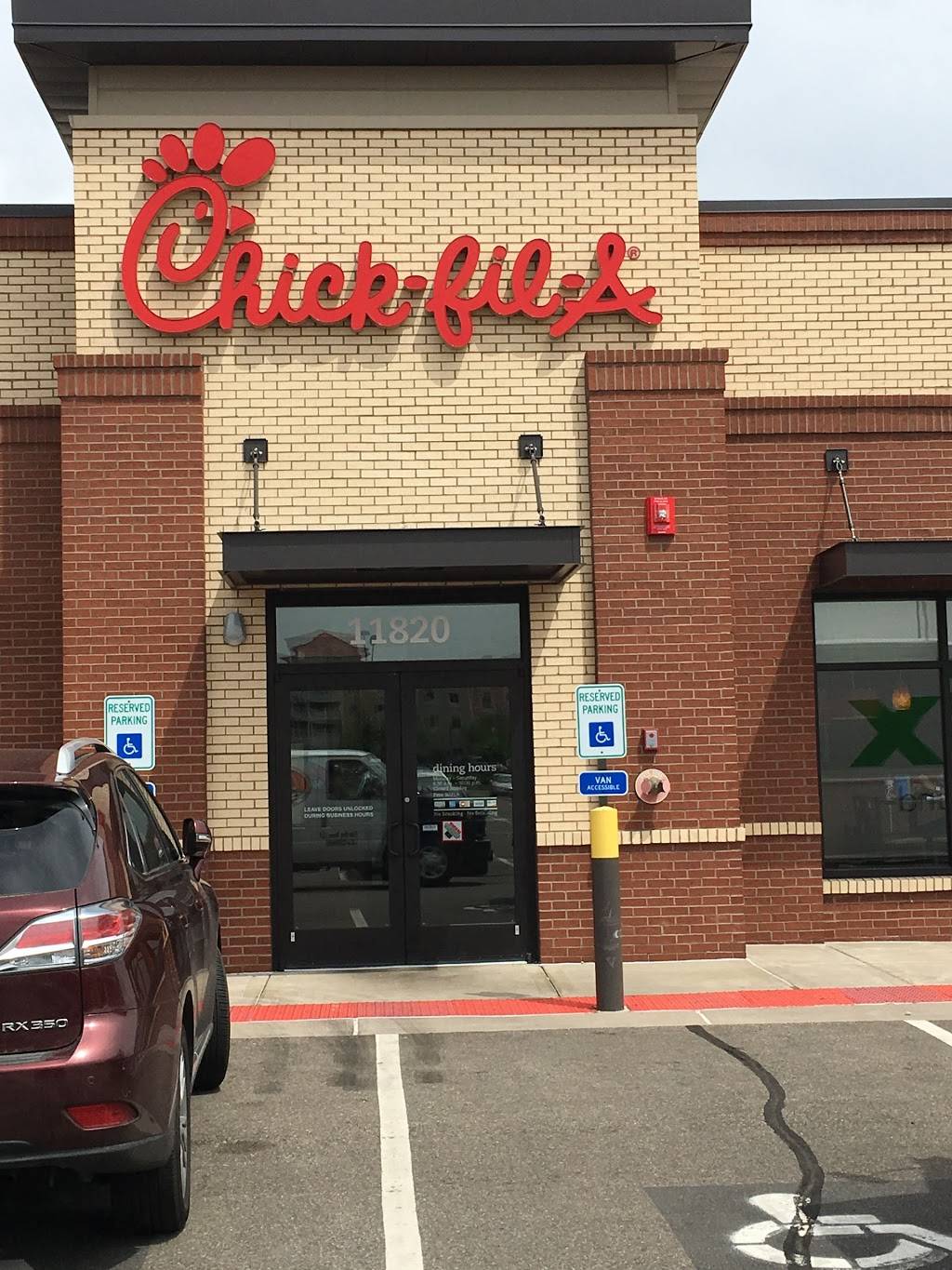 Chick-fil-A | restaurant | 11820 Fountains Way, Maple Grove, MN 55369, USA | 7634161773 OR +1 763-416-1773