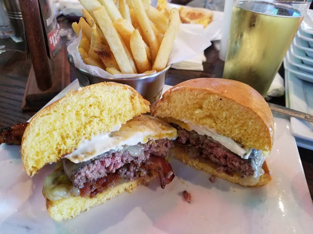 Cold Beers & Cheeseburgers | restaurant | 4604 S Higley Rd #103, Gilbert, AZ 85297, USA | 4806389141 OR +1 480-638-9141