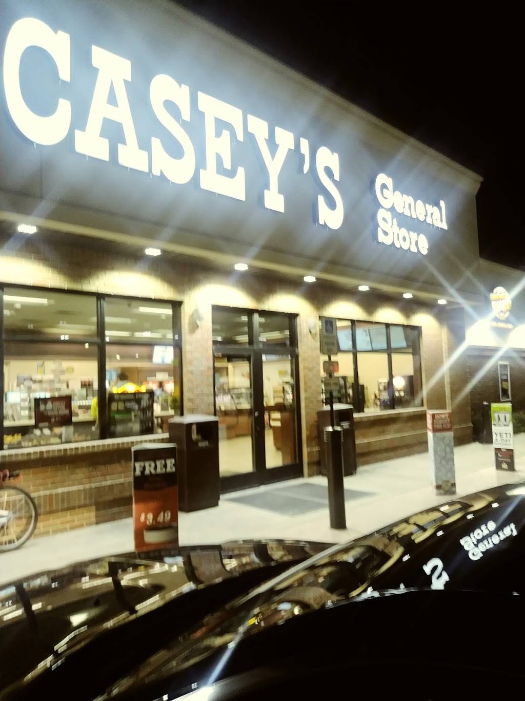 Caseys | meal takeaway | 2125 N Main St, Princeton, IL 61356, USA | 8158722648 OR +1 815-872-2648