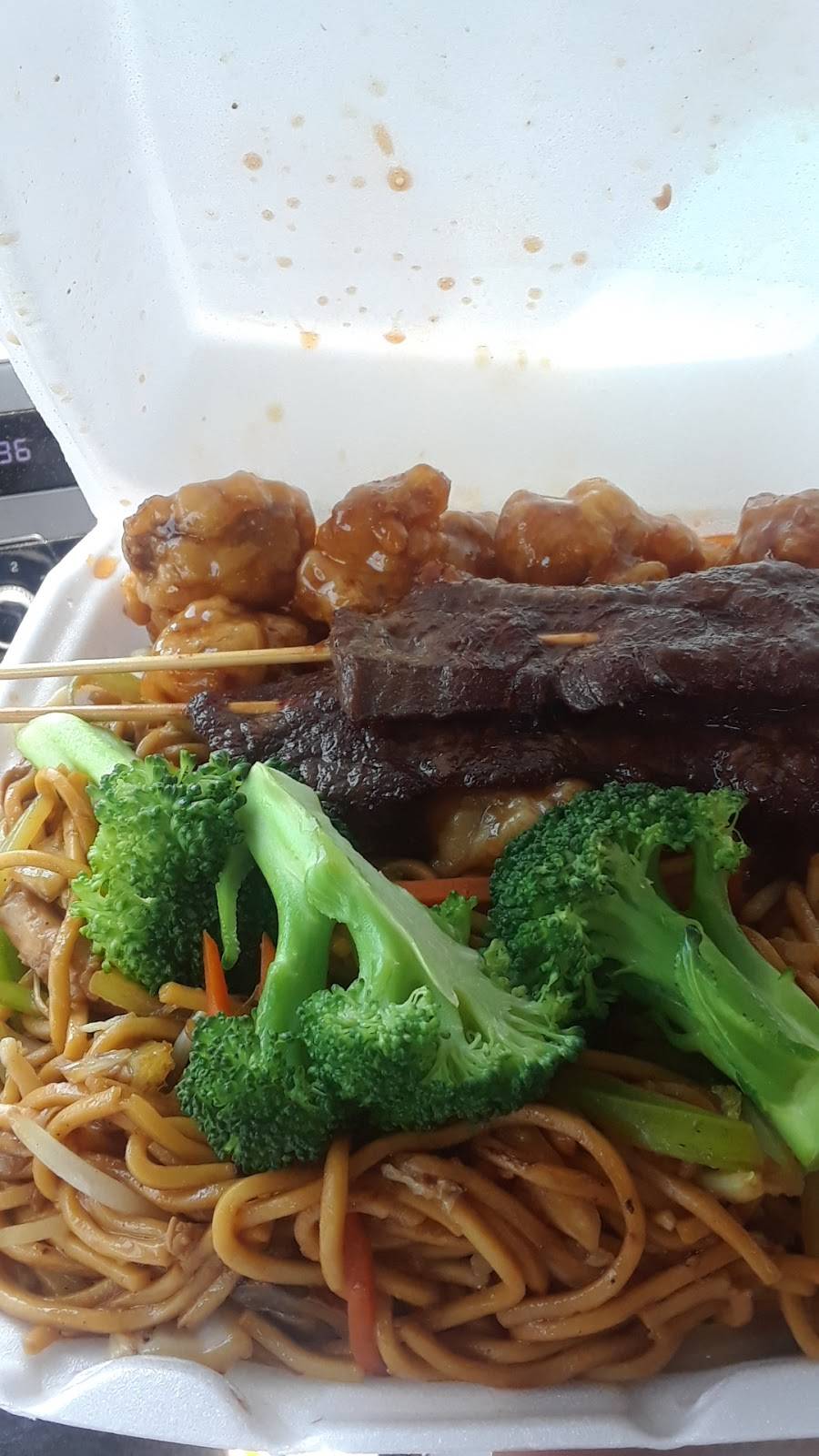 Golden Star Restaurant | restaurant | 1495 Dorchester Ave, Boston, MA 02124, USA | 6172881688 OR +1 617-288-1688