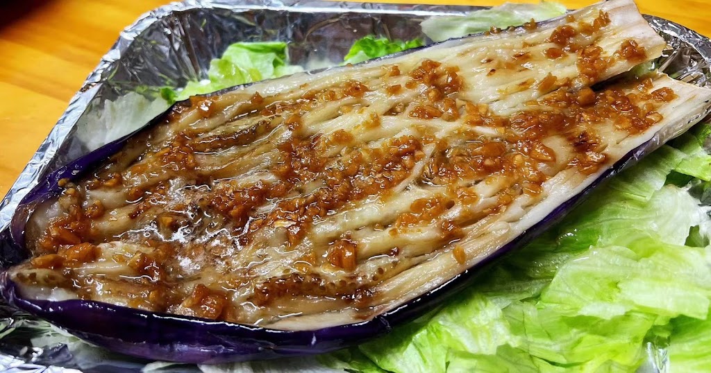 DS Club | restaurant | 54 E 15th St, Edmond, OK 73013, USA | 4052551743 OR +1 405-255-1743