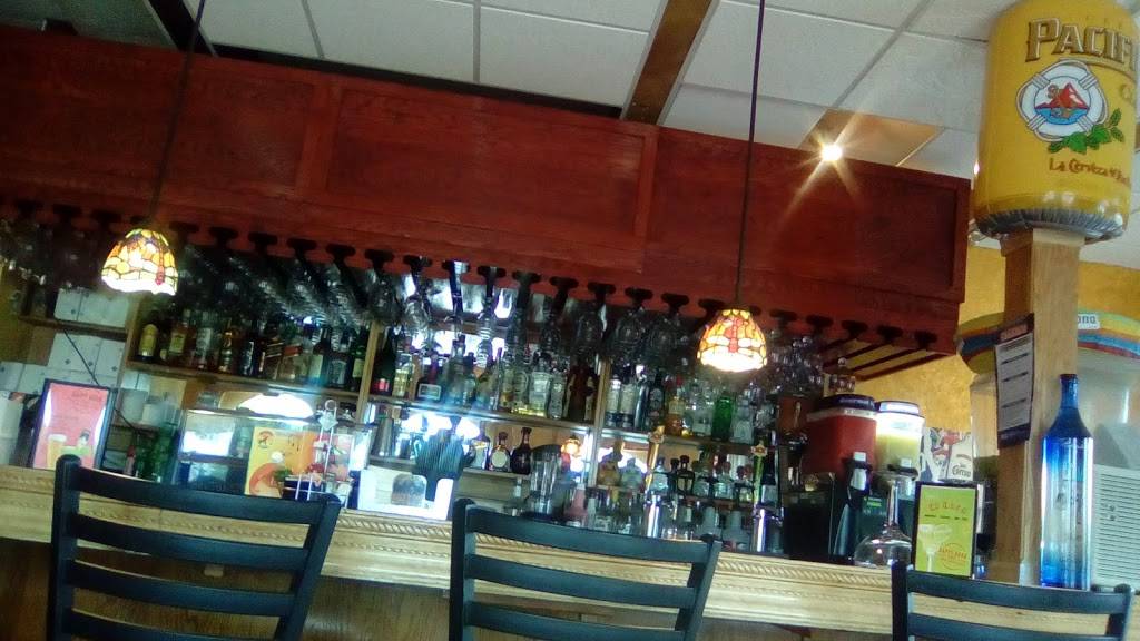 El Loro Mexican Restaurant | restaurant | 4749 East Highway 13, Savage, MN 55378, USA | 9527368307 OR +1 952-736-8307