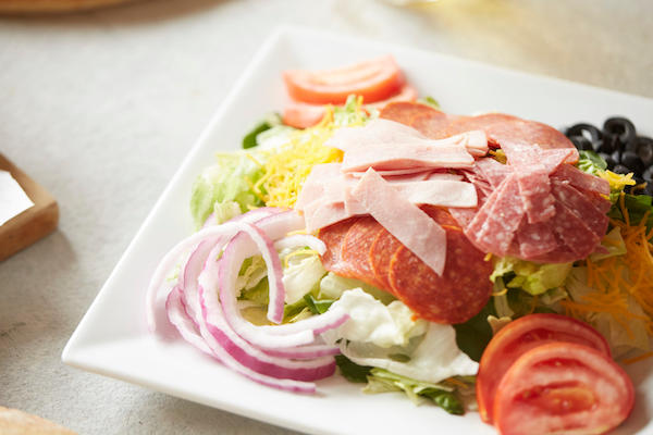 Romeos Pizza | meal takeaway | 124 W Liberty St, Hubbard, OH 44425, USA | 2342484549 OR +1 234-248-4549