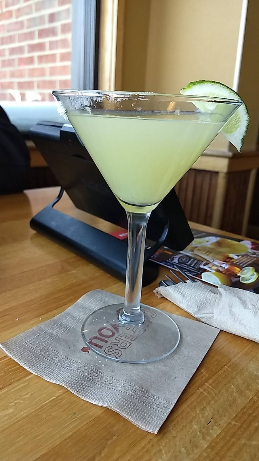 Applebees Grill + Bar | restaurant | 1900 Adams St, Mankato, MN 56001, USA | 5072168200 OR +1 507-216-8200