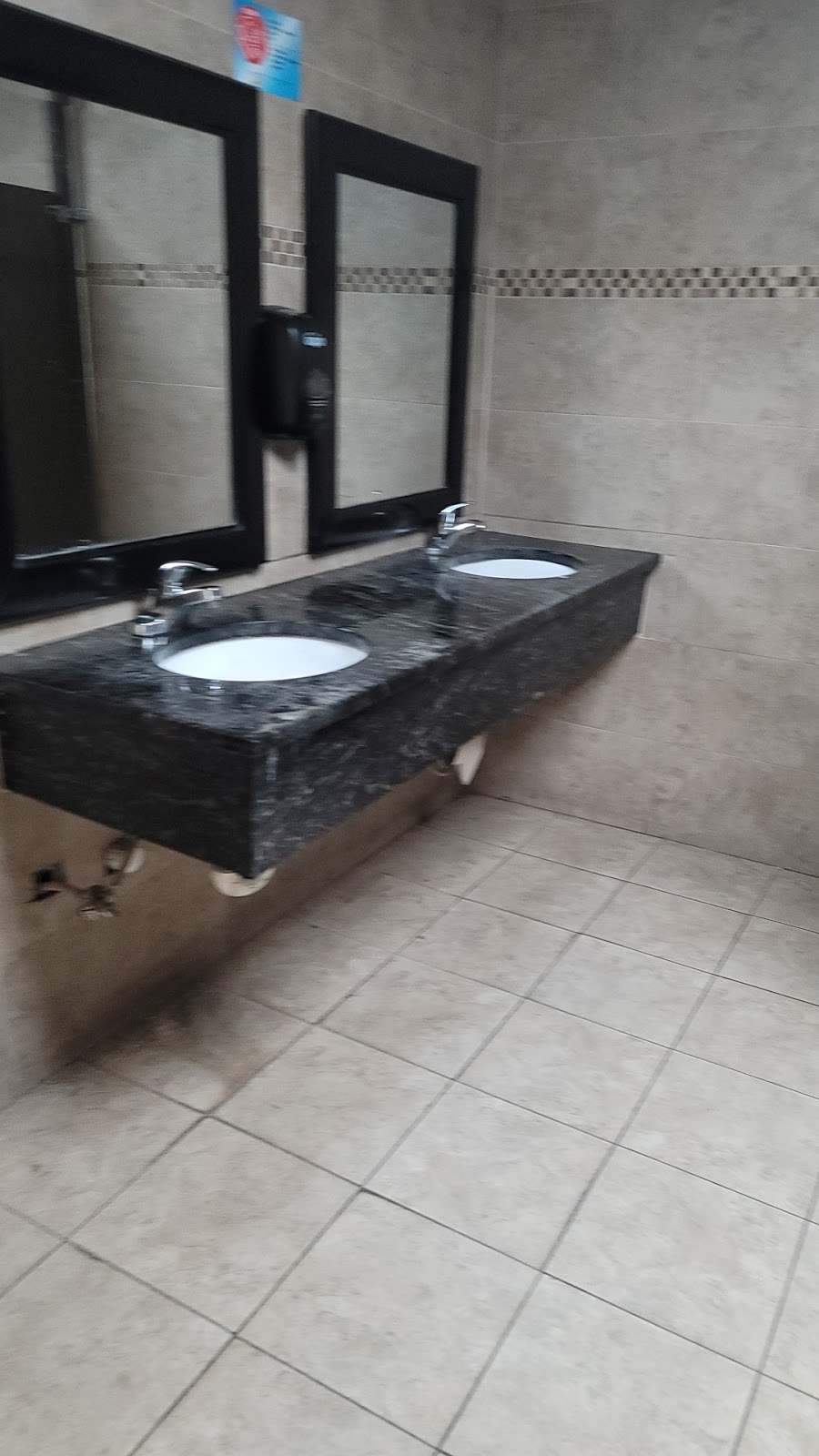 Shell | restaurant | 13024 Blue Star Hwy, Stony Creek, VA 23882, USA | 4342462039 OR +1 434-246-2039