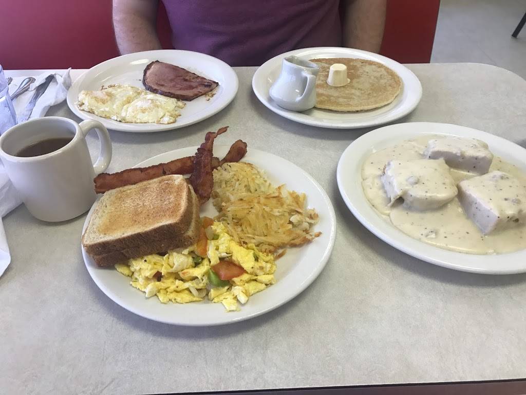 Mary Janes Cafe | restaurant | 1042 S Maguire St, Warrensburg, MO 64093, USA | 6604291596 OR +1 660-429-1596