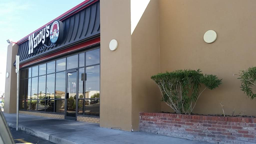 Wendys | restaurant | 4450 E Sunset Rd, Henderson, NV 89014, USA | 7024580093 OR +1 702-458-0093