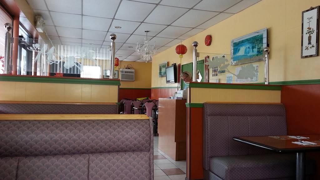 Moon House Restaurant | restaurant | 741 Oaklawn Ave, Cranston, RI 02920, USA | 4019421705 OR +1 401-942-1705