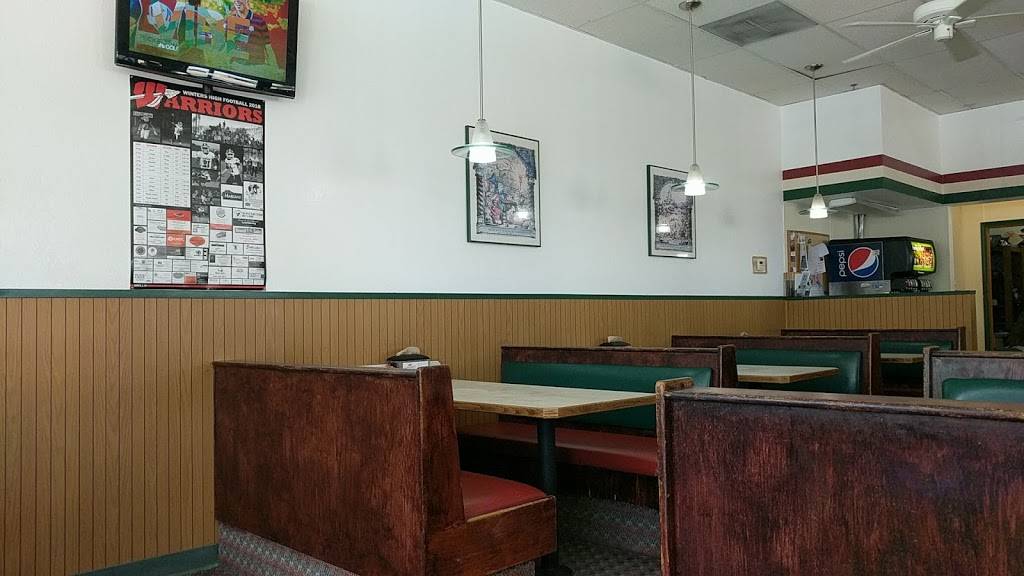 Round Table Pizza | meal delivery | 196 E Grant Ave, Winters, CA 95694, USA | 5307951500 OR +1 530-795-1500