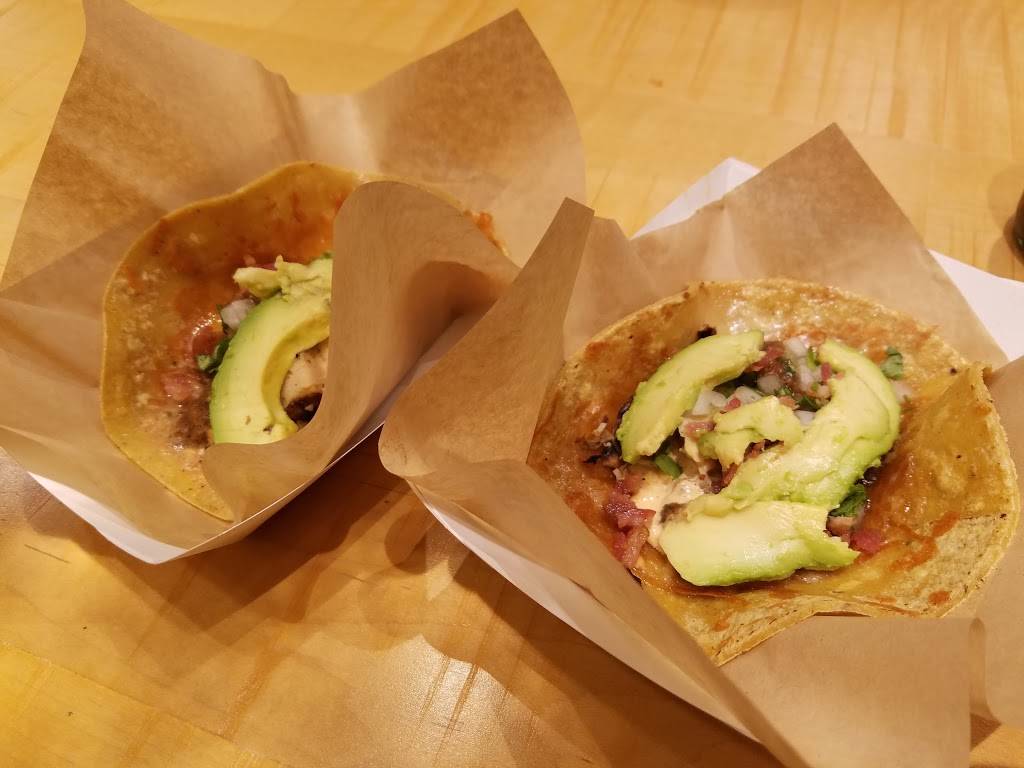 Rubios Coastal Grill | restaurant | 4770 E Ray Rd, Gilbert, AZ 85296, USA | 4809886011 OR +1 480-988-6011