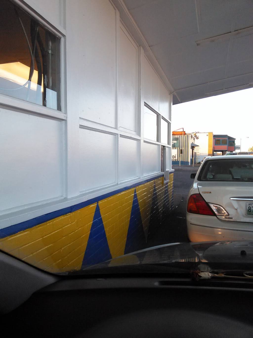 Jack Pirtles Chicken | restaurant | 1217 S Bellevue Blvd, Memphis, TN 38106, USA | 9019465824 OR +1 901-946-5824