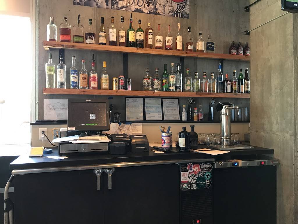 Chuburger | restaurant | 3490 Larimer St, Denver, CO 80205, USA | 7206689167 OR +1 720-668-9167