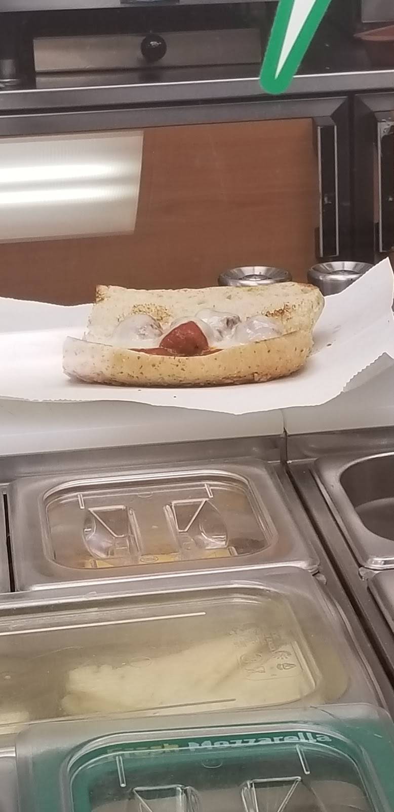 Subway | meal takeaway | 4320 Ridgecrest Dr SE Suite B 2, Rio Rancho, NM 87124, USA | 5059620145 OR +1 505-962-0145