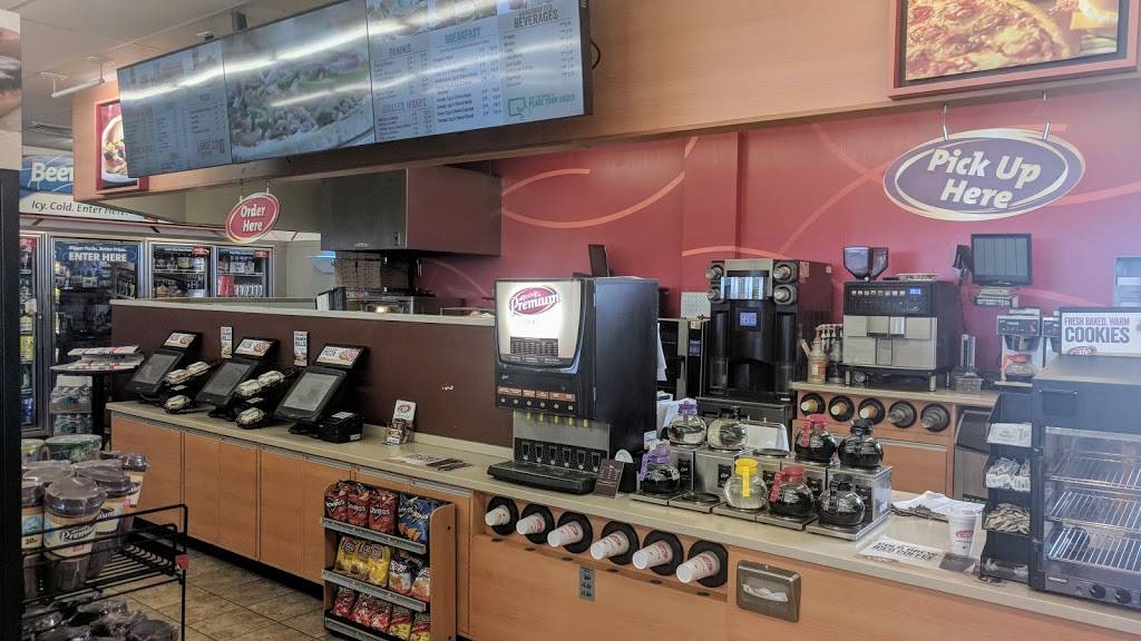 Speedy Café | restaurant | 7837 E Lincoln Hwy, Lima, OH 45801, USA | 4196434465 OR +1 419-643-4465