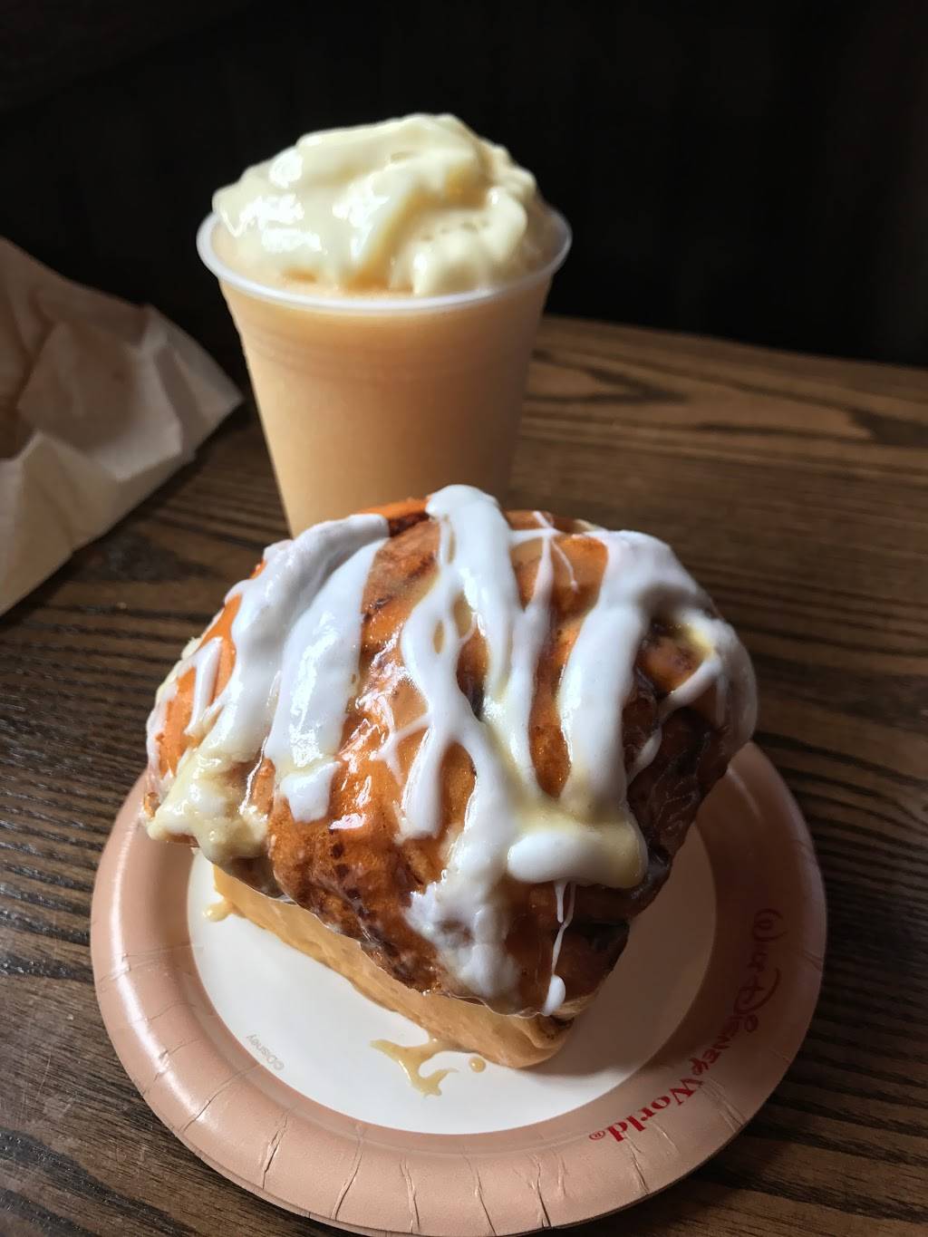 Gastons Tavern | meal takeaway | Magic Kingdom Dr, Orlando, FL 32836, USA | 4079395277 OR +1 407-939-5277