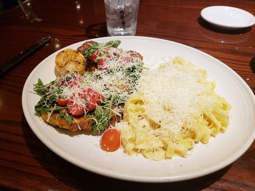 Carrabbas Italian Grill | meal takeaway | 12990 S Cleveland Ave, Fort Myers, FL 33907, USA | 2394330877 OR +1 239-433-0877