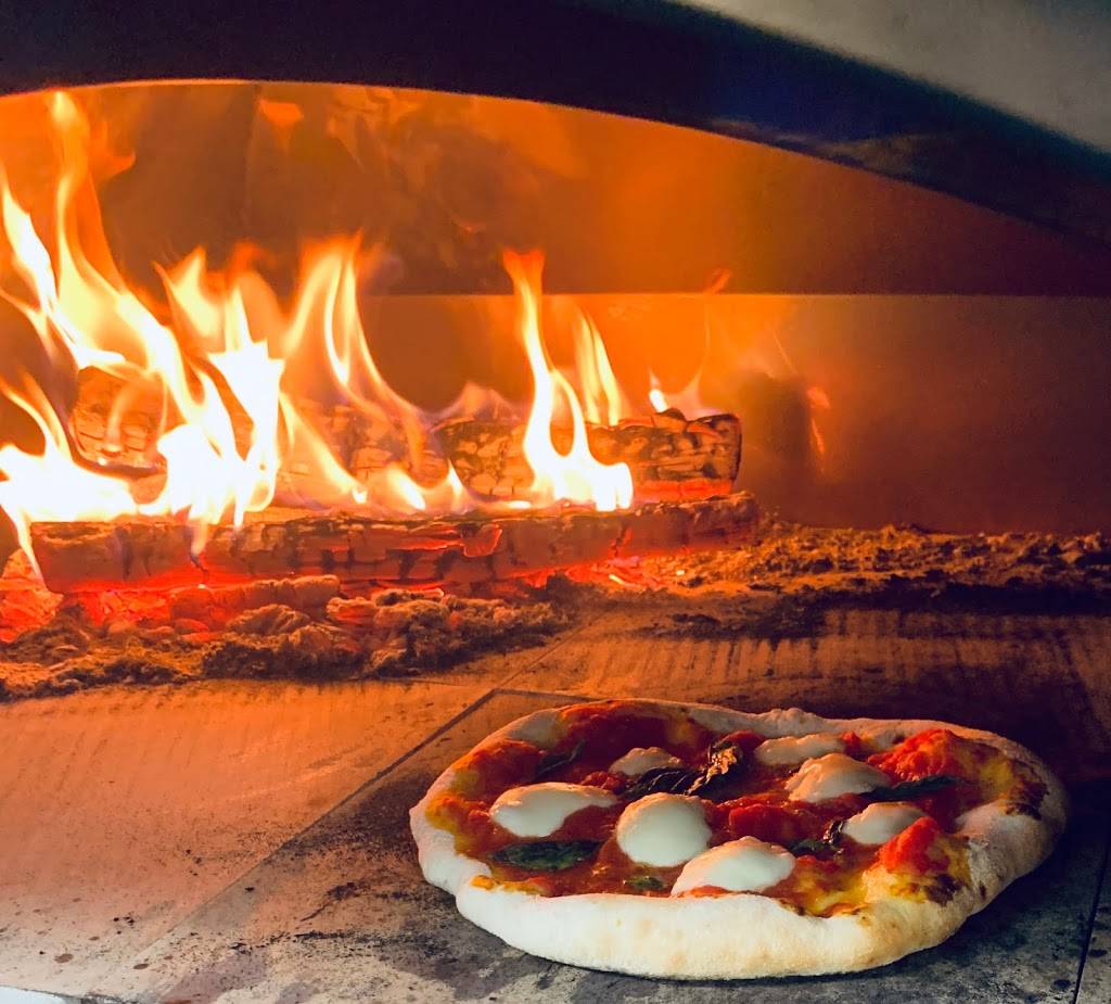 Giuseppes Italian Market | restaurant | 1201 Youngstown Warren Rd, Niles, OH 44446, USA | 3305056400 OR +1 330-505-6400