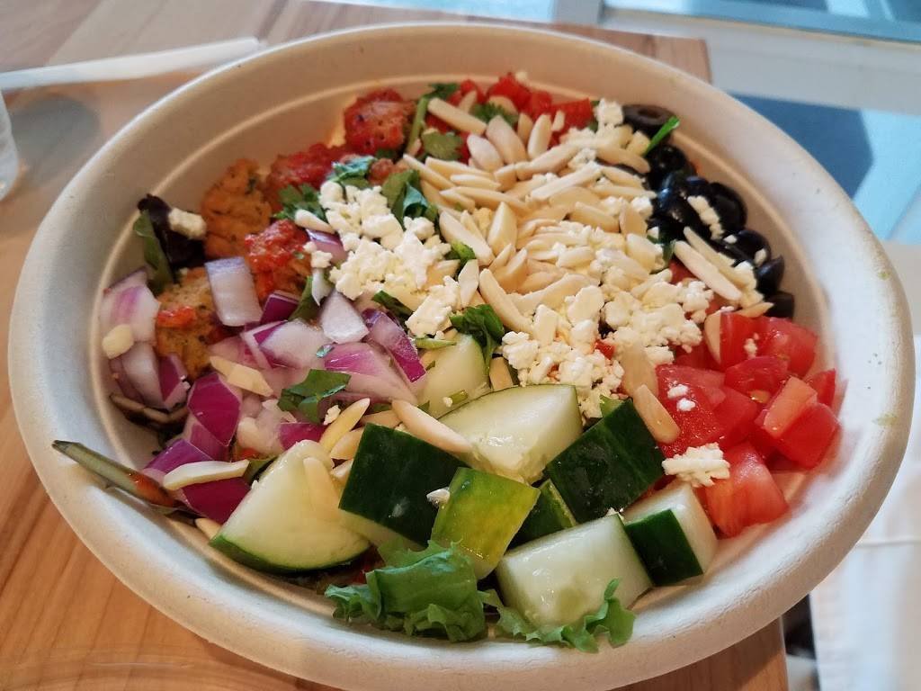 Freshii | restaurant | 5030 Champion Blvd, Boca Raton, FL 33496, USA | 5612571236 OR +1 561-257-1236