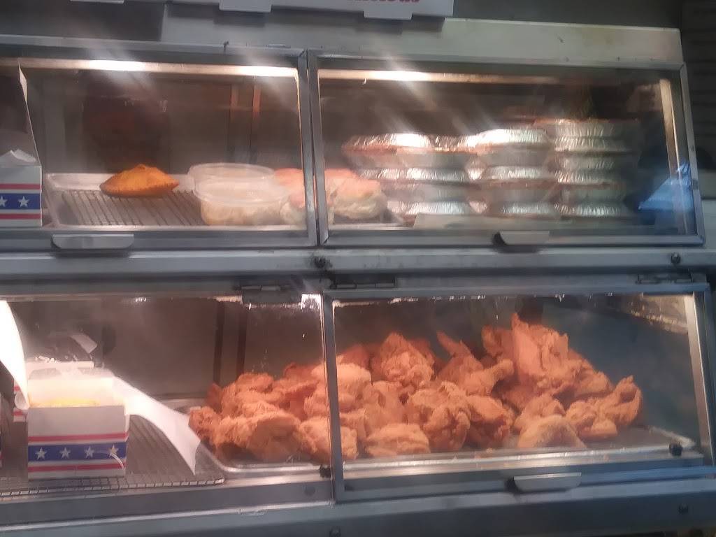 New York Fried Chicken & Pizza | restaurant | 514 Clinton Ave, Newark, NJ 07108, USA | 9738245158 OR +1 973-824-5158