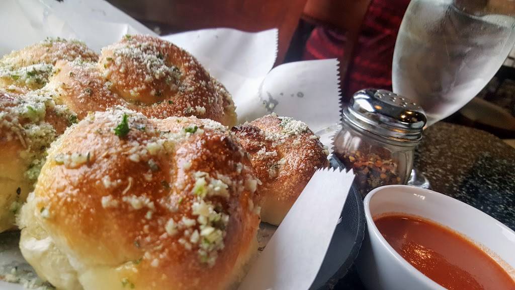 Fiores Cafe | cafe | 2327 S Pine Ave, Ocala, FL 34471, USA | 3527896980 OR +1 352-789-6980