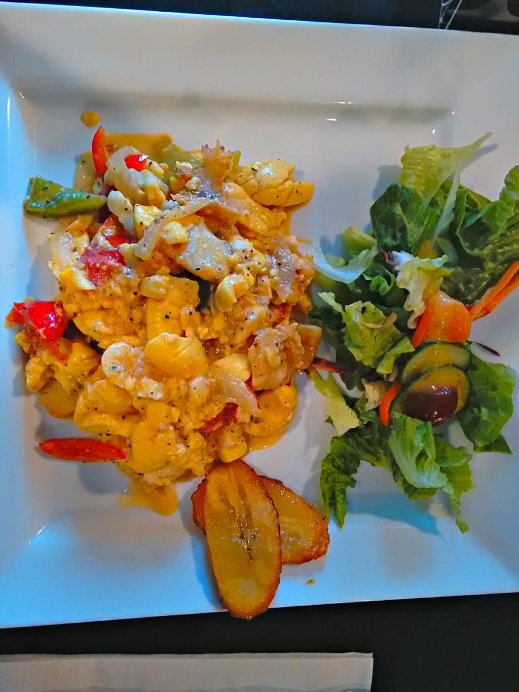 Baan Thai Restaurant | restaurant | 261 Centrepointe Dr, Nepean, ON K2G 6E8, Canada | 6132267604 OR +1 613-226-7604