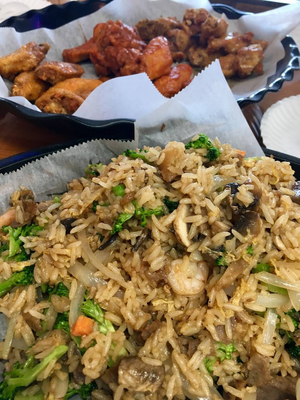 J. Buffalo Wings | restaurant | 8479 Hospital Dr, Douglasville, GA 30134, USA | 6783910394 OR +1 678-391-0394