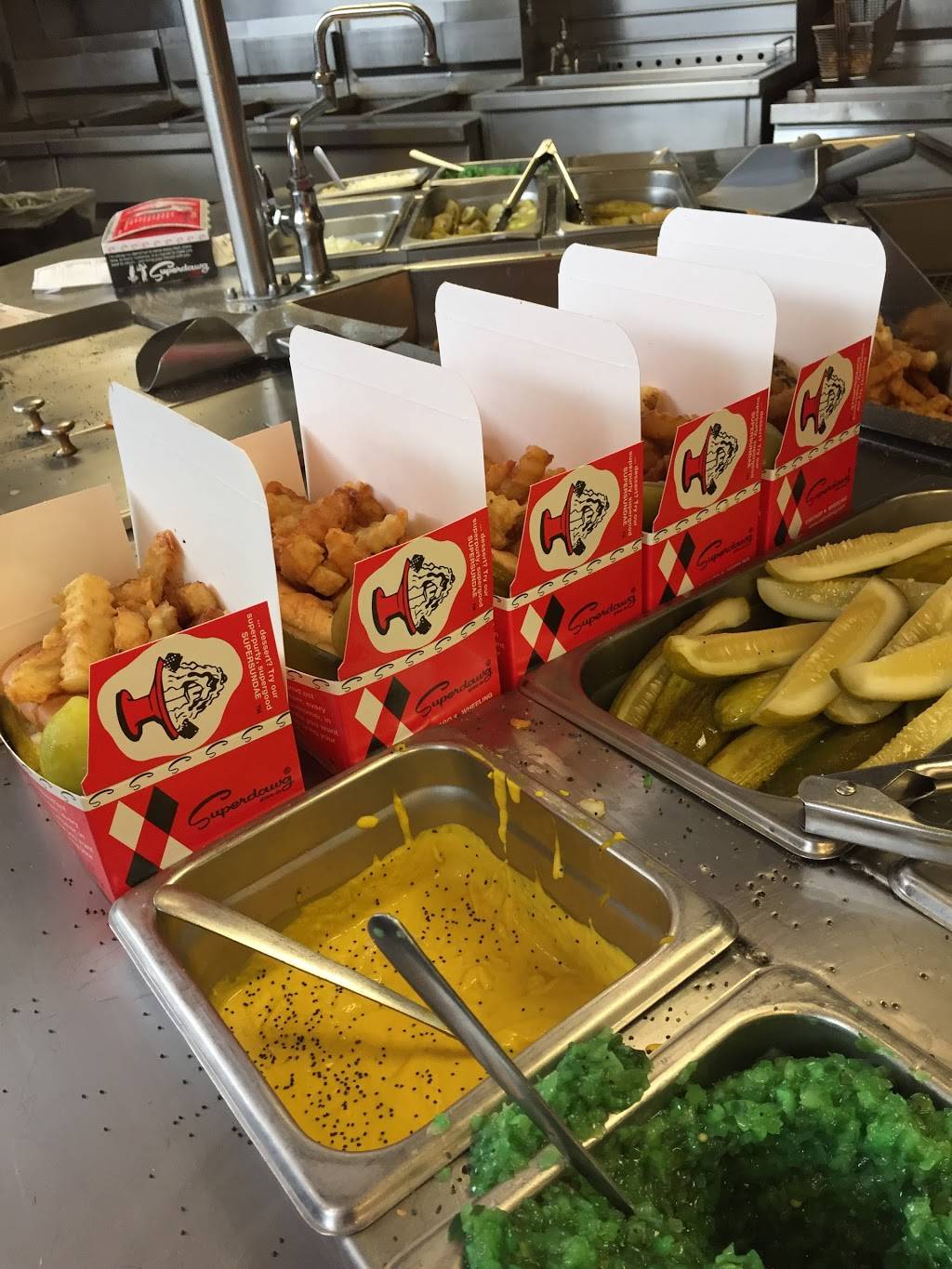 Superdawg Drive-In | restaurant | 333 S Milwaukee Ave, Wheeling, IL 60090, USA | 8474591900 OR +1 847-459-1900