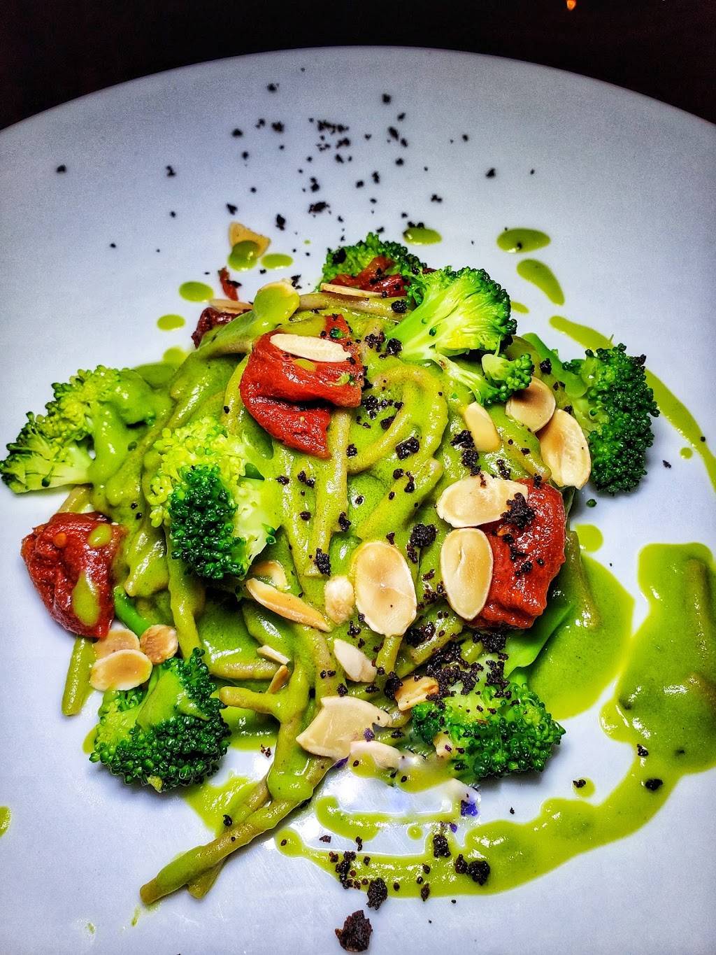 Romeo Wine Bar | restaurant | 4019 Sunset Blvd, Los Angeles, CA 90029, USA | 4243462514 OR +1 424-346-2514