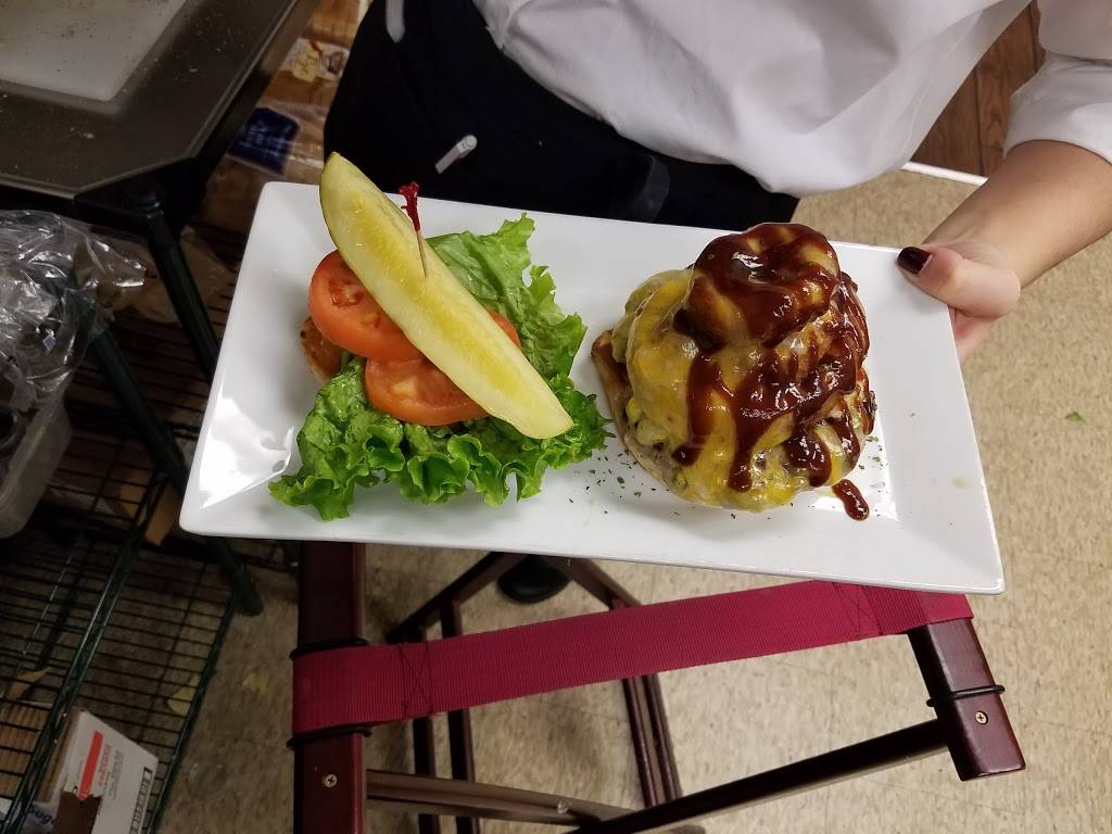 Blue Ridge Family Restaurant | restaurant | 4408 Oakhurst Blvd, Harrisburg, PA 17110, USA | 7179637482 OR +1 717-963-7482