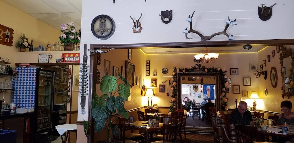 Schnitzel Kitchen | restaurant | 6521 Superior Ave, Sarasota, FL 34231, USA | 9419229299 OR +1 941-922-9299