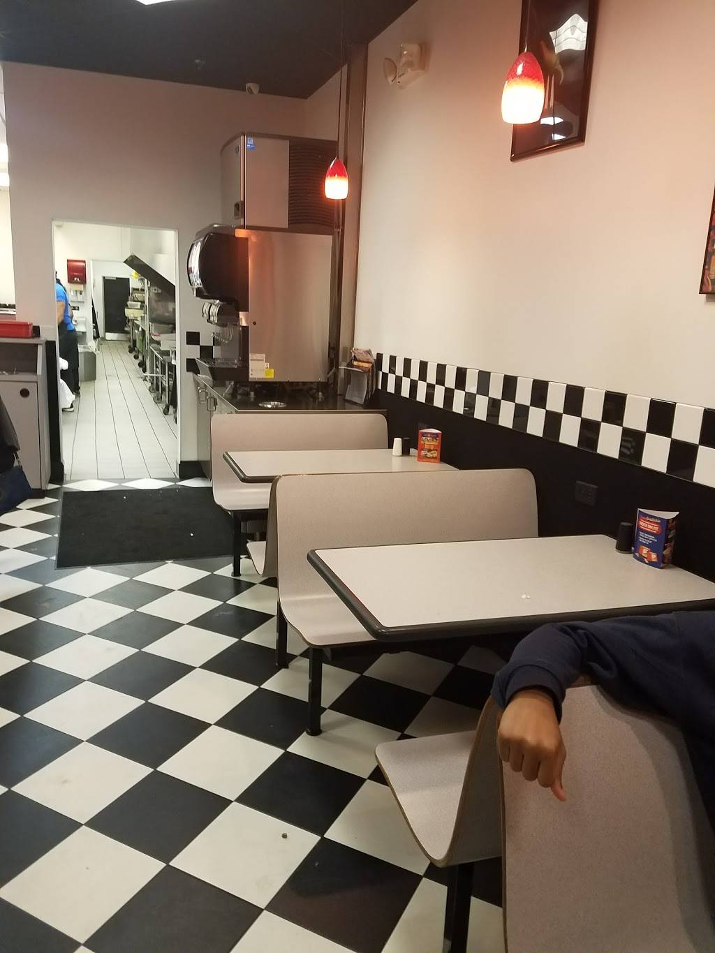 Hot Head Burritos | restaurant | 1245 Som Center Rd, Mayfield Heights, OH 44124, USA | 4406460531 OR +1 440-646-0531