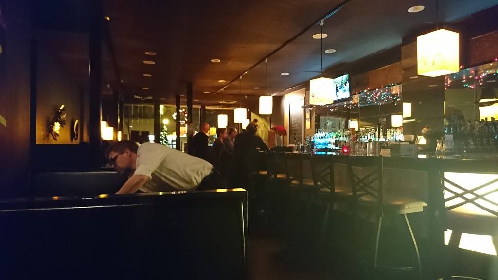 Kiku Bistro | restaurant | 2819 Hennepin Ave, Minneapolis, MN 55408, USA | 6128721778 OR +1 612-872-1778