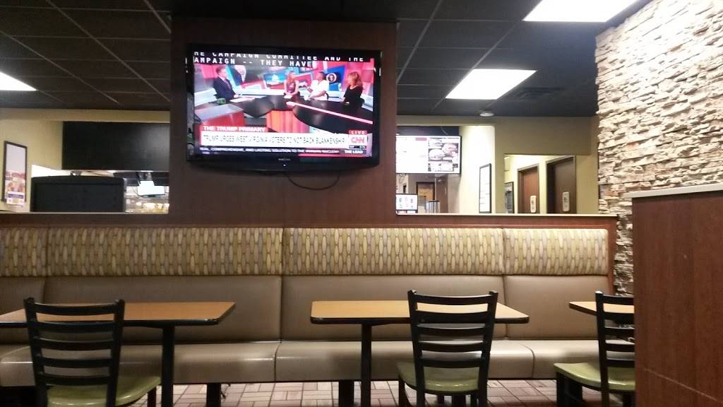 Burger King | restaurant | 4605 Hiawatha Ave, Minneapolis, MN 55406, USA | 6127299559 OR +1 612-729-9559