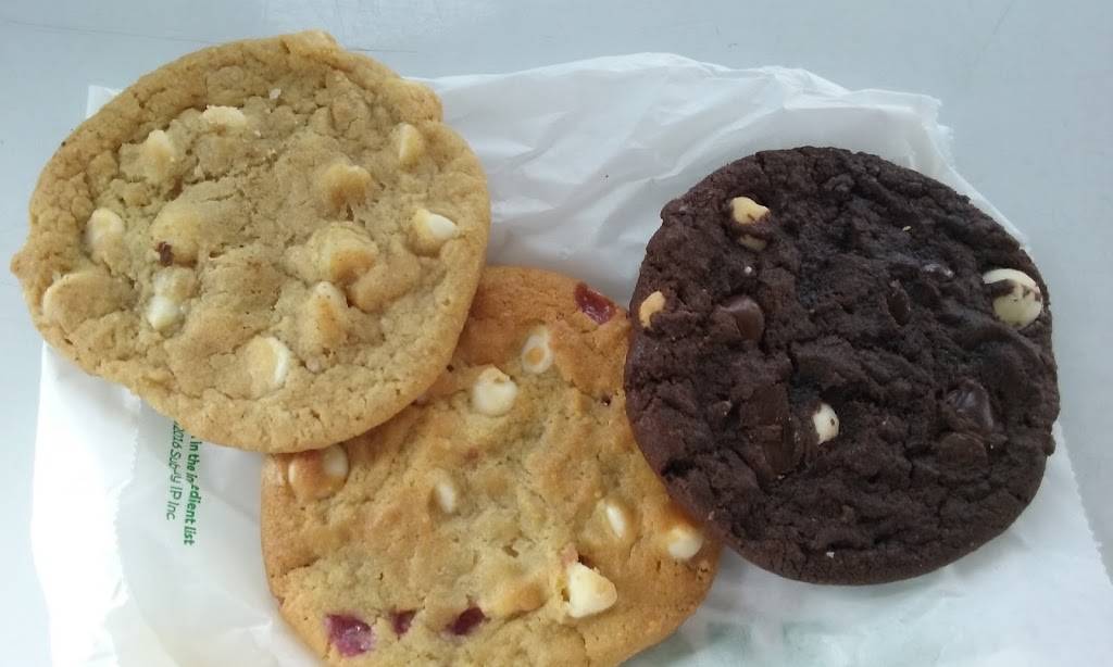 Subway Restaurants | restaurant | 1030 University Blvd N, Jacksonville, FL 32211, USA | 9047436060 OR +1 904-743-6060