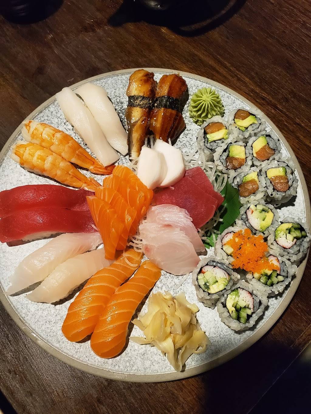 Markham Sushi | restaurant | 17 Wootten Way N, Markham, ON L3P 2Y2, Canada | 9052944616 OR +1 905-294-4616