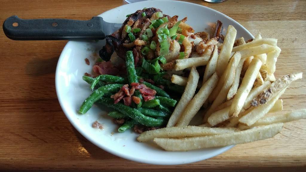 Applebees Grill + Bar | restaurant | 3360 W Henrietta Rd, Rochester, NY 14623, USA | 5854270370 OR +1 585-427-0370