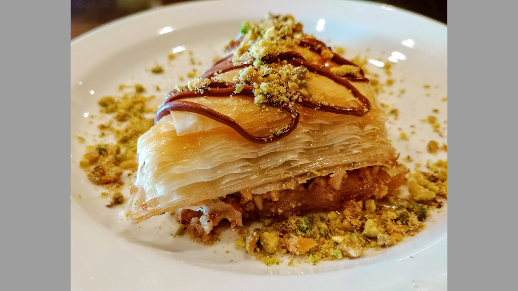 Carytown Gyro | restaurant | 3459 W Cary St, Richmond, VA 23221, USA | 8049183661 OR +1 804-918-3661